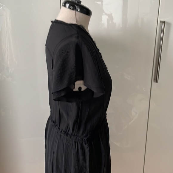 Frame Dress in Black Size-Large NWT - Picture 4 of 9